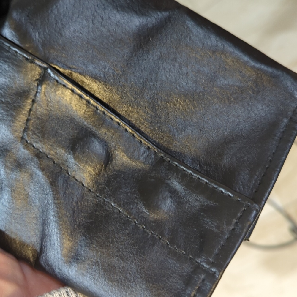 Leather jacket - Picture 7 of 14